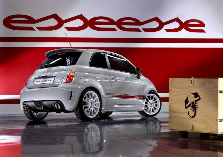  Fiat 500 Abarth esseesse 2008 года  (фото 6 из 7)